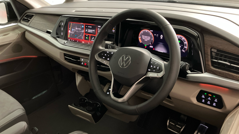 Volkswagen Multivan 2.0 TDI Style 5dr LWB DSG Diesel Estate